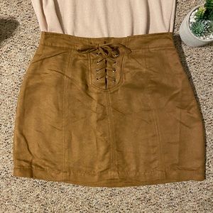 Jack BY BB Dakota Brown Suede Front Lace Up Skirt